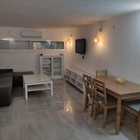 יחידת אירוח חדשה ומקסימה בכרמיאל Apartment Екстериор снимка